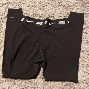 Nike women’s workout leggings and bralette